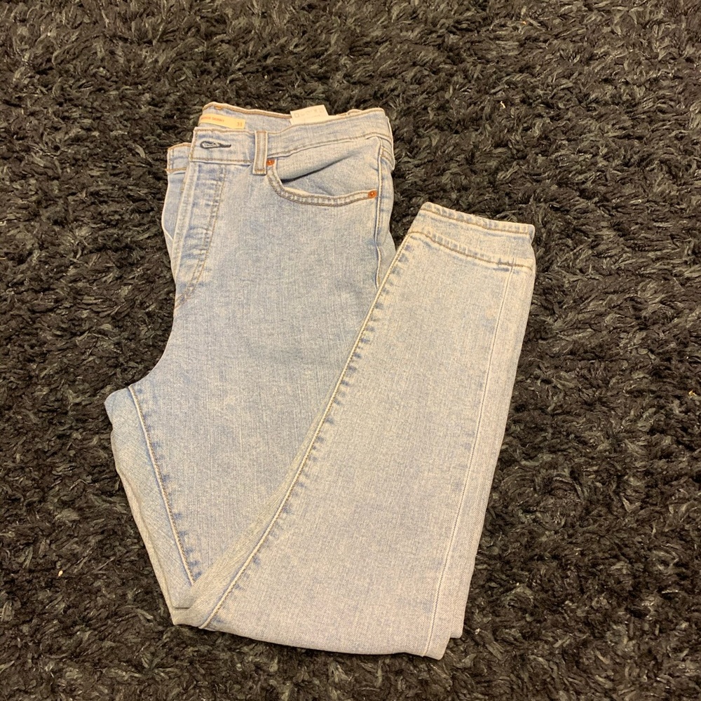 Levi Strauss & CO for women